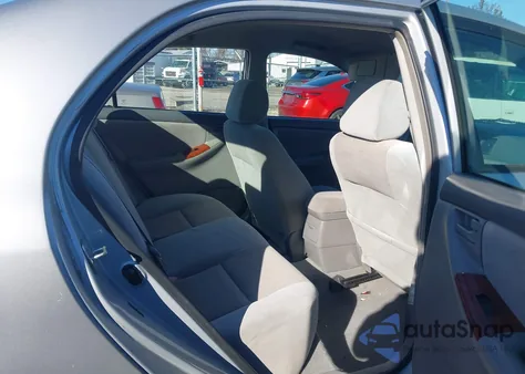 2008 Toyota Corolla Le z USA, uszkodzony, nr VIN 2T1BR30E18C932611